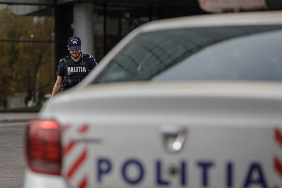 Cine este militarul găsit mort într-un hotel din București. Ce ipoteze iau în calcul anchetatorii