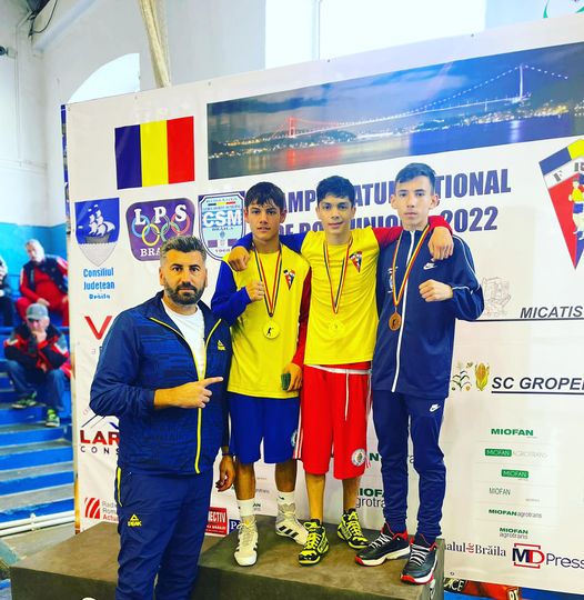 Performanta de excepție pentru boxul ieșean. Trei medalii aduse de pugiliștii de la CSM iasi