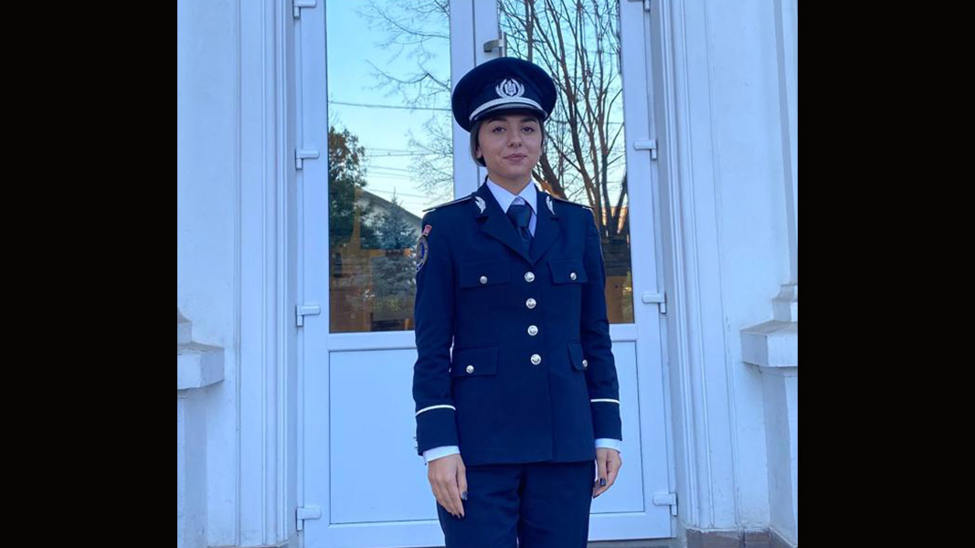 Ana Maria, polițistă la Iași: „Urc cu pași mici, dar siguri, pe treptele ce mă conduc spre visul meu”