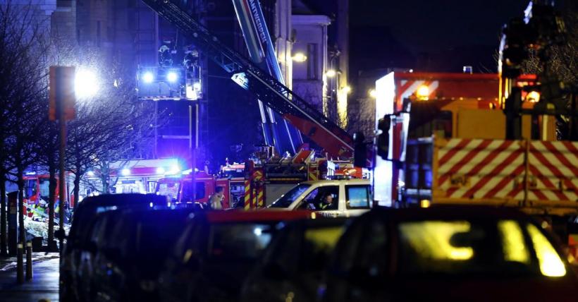 Un poliţist a fost ucis şi un altul rănit la Bruxelles într-un posibil atac terorist