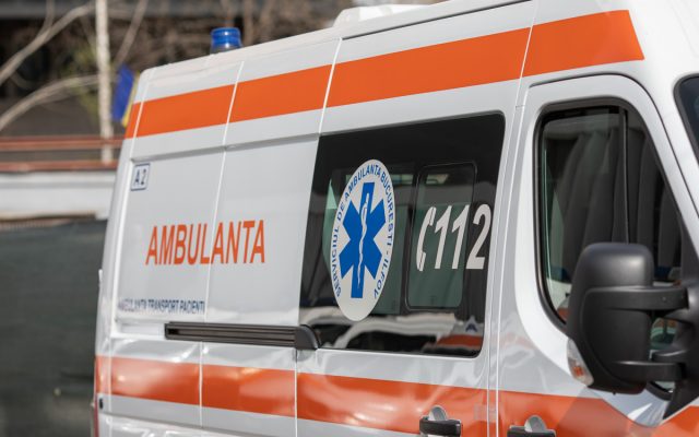 Protest masiv în Bucureşti. Peste 1000 de salariaţi de la Ambulanţă ies în stradă