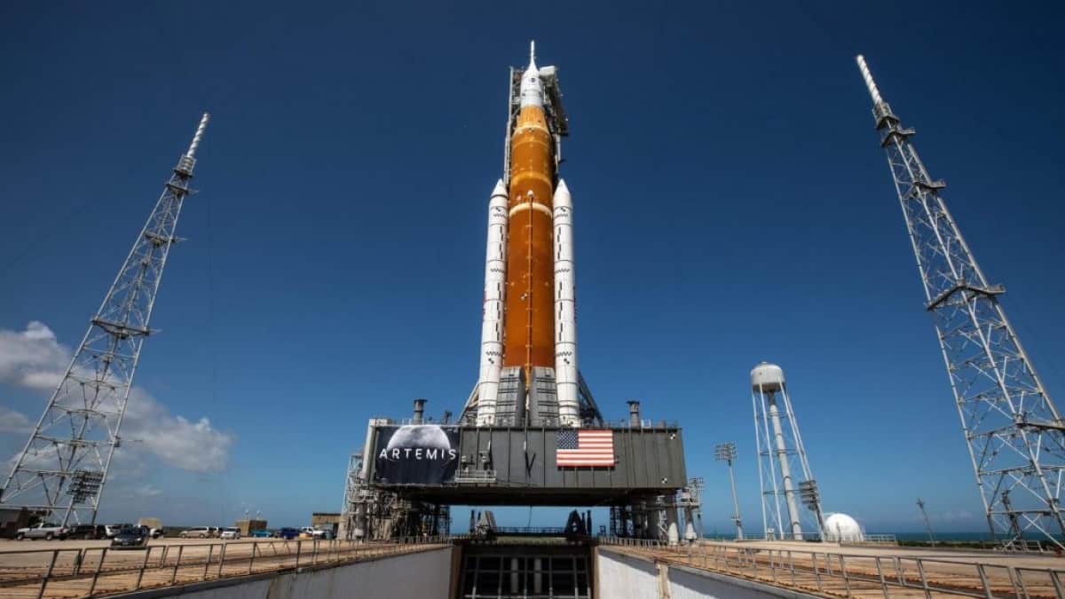 Noua mega-rachetă a NASA a decolat din Florida pentru a ajuns pe Lună – VIDEO