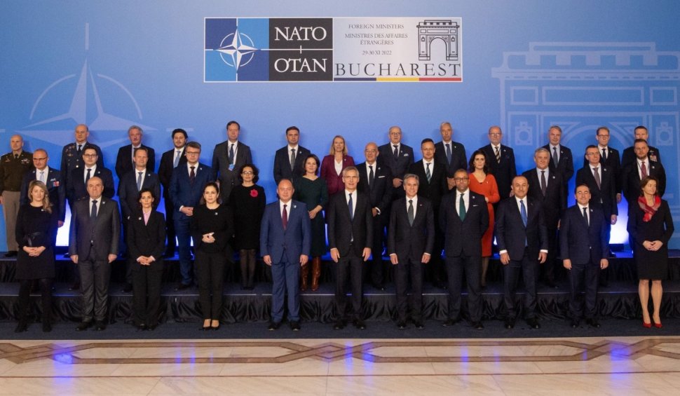 Miniştrii de Externe NATO, declaraţie adoptată la Bucureşti