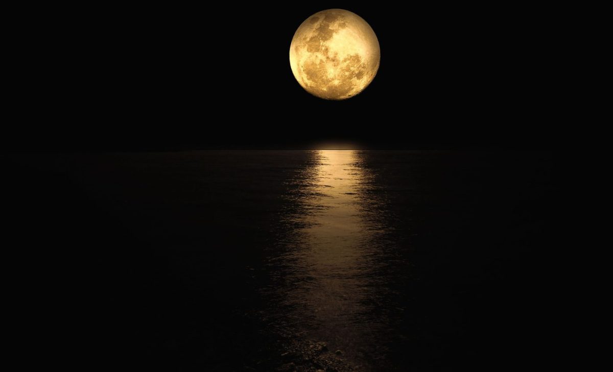 Superstiții despre Luna plină. Ce să faci și ce să NU faci în nopțile cu Lună plină