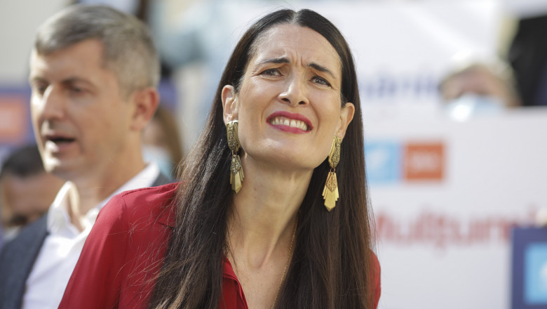 Clotilde Armand, după acuzaţiile aduse de ANI: „Am venit astăzi la sediul ANI pentru a afla de ce mi-au fost încălcate drepturile”