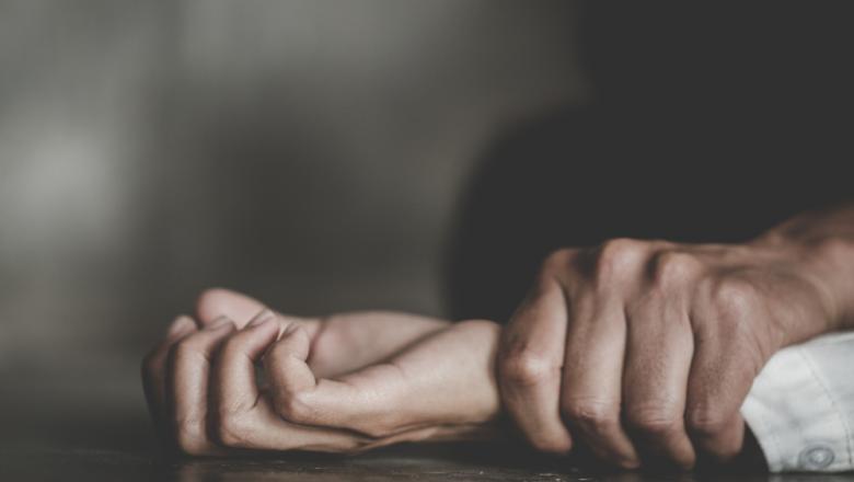 Un ieşean a fost arestat pentru viol în formă continuată. Următoarele 30 de zile le va petrece în arest – EXCLUSIV