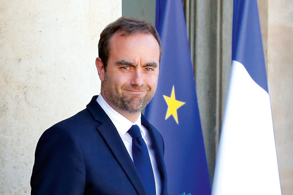 Ministrul francez al forțelor armate, Sébastien Lecornu, va avea o vizită oficială în România