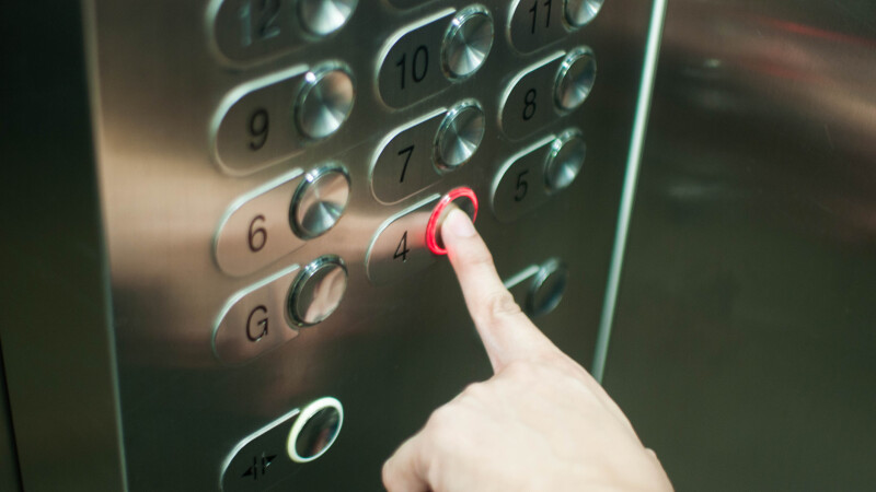 Incident în municipiul Iaşi. O persoană a rămas blocată în lift – EXCLUSIV