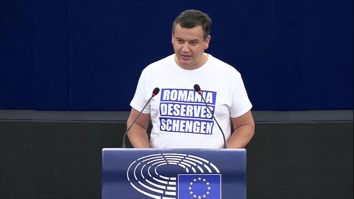 Un europarlamentar cere ca veto-ul Austriei să fie anulat la CJUE
