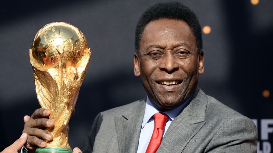 Sportul mondial a intrat în doliu! Curg mesajele după moartea lui Pele
