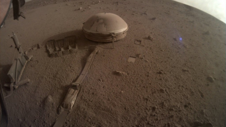 Rover-ul InSight al NASA a transmis ultimul mesaj de pe Planeta Roșie. Dispozitivul spaţial va rămâne fără energie
