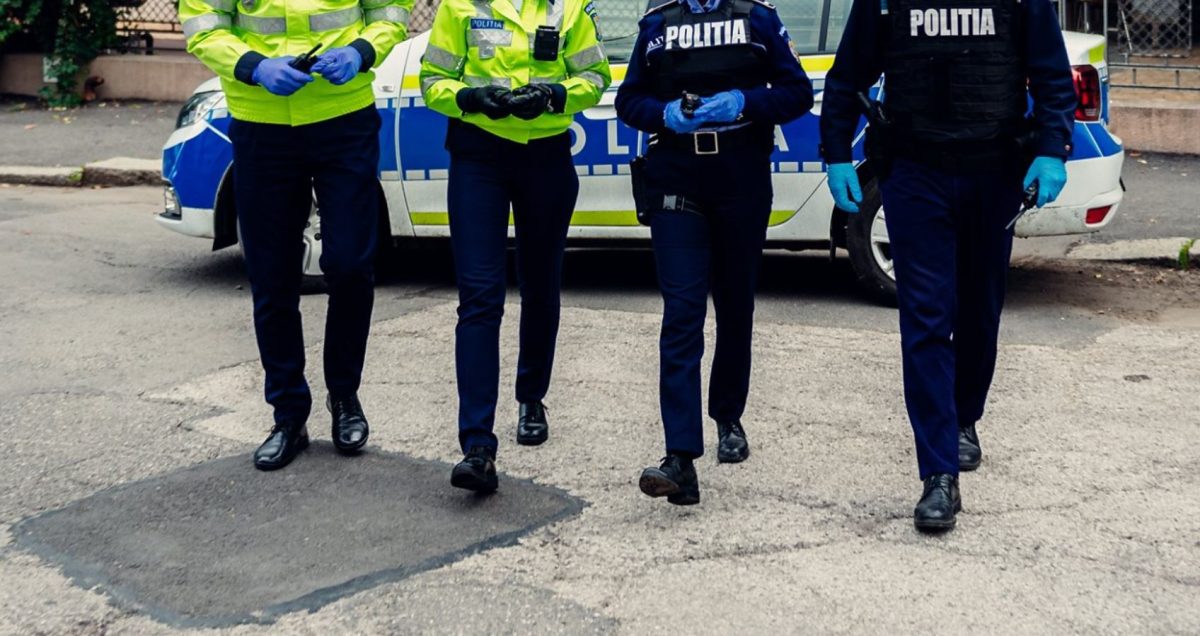Șeful Biroului Control Intern din cadrul IPJ Mureș, șeful Poliției Stațiunii Sovata și doi agenți de poliție au fost reținuți! Iată de ce sunt acuzați