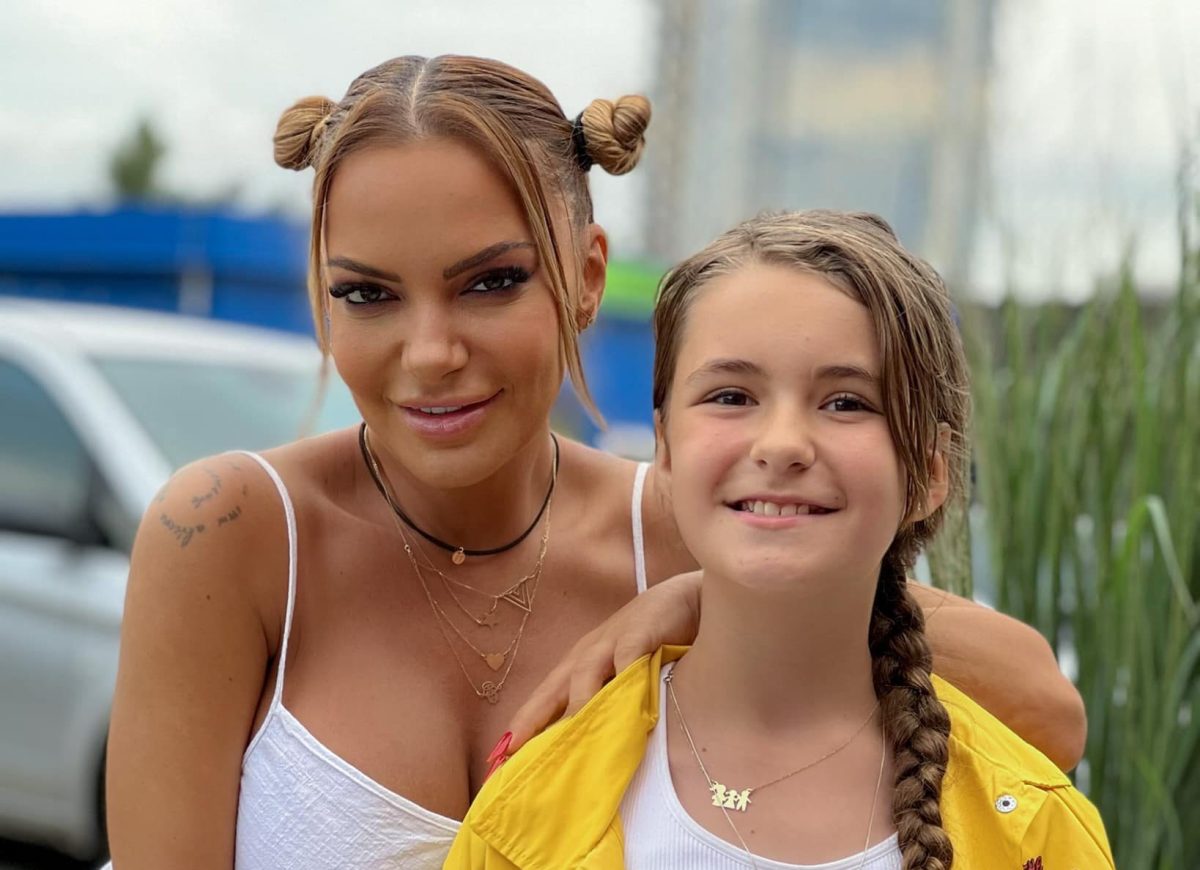 Andreea Antonescu spune adevăratul motiv pentru care fiica ei a rămas să locuiască în America