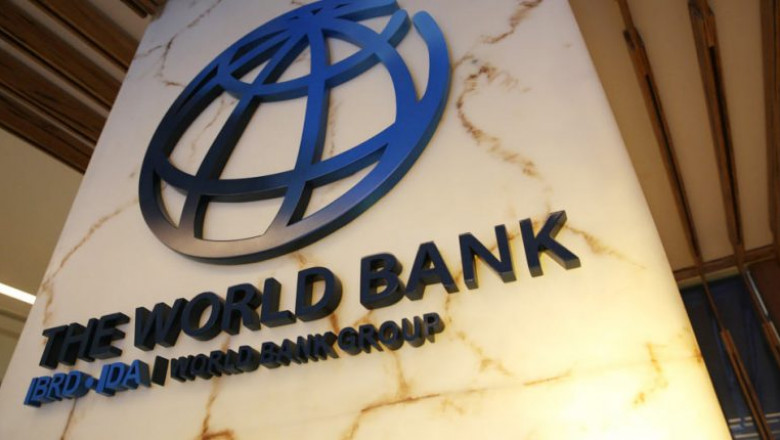 Banca Mondială va acorda Ucrainei 610 de milioane de dolari pentru a permite ţării „să răspundă celor mai urgente nevoi”