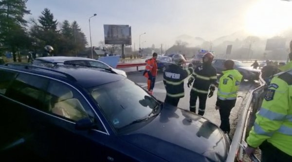 Carambol cu 9 mașini între Brașov și Predeal. Circulația pe DN1 se desfășoară pe un fir