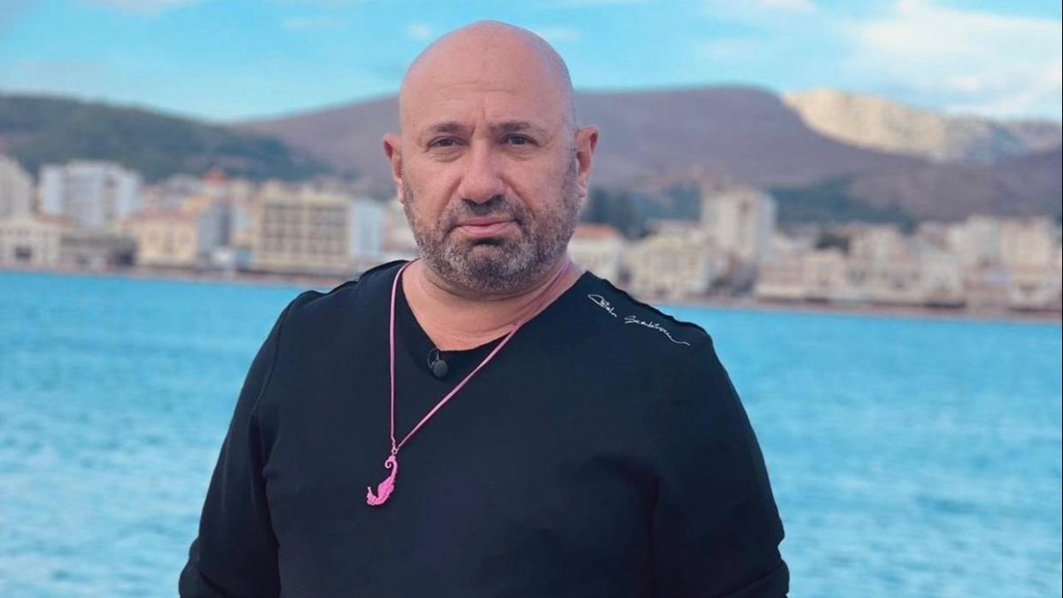 Cu cât vinde Cătălin Scărlătescu un curcan pregătit de el. Unele familii trăiesc o lună cu banii aceștia