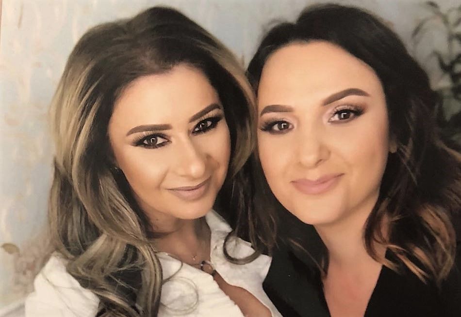 Cine este Anca Savelio, sora Anamariei Prodan. Este căsătorită cu un american