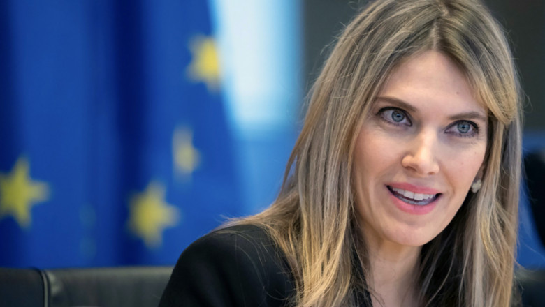 Vicepreședintele PE, Eva Kaili, a fost arestată – Parchetul explică de ce imunitatea a fost inutilă