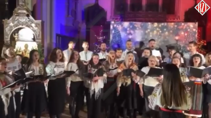 Exlusiv la BZI! Ne colindă românii din Marea Britanie – VIDEO