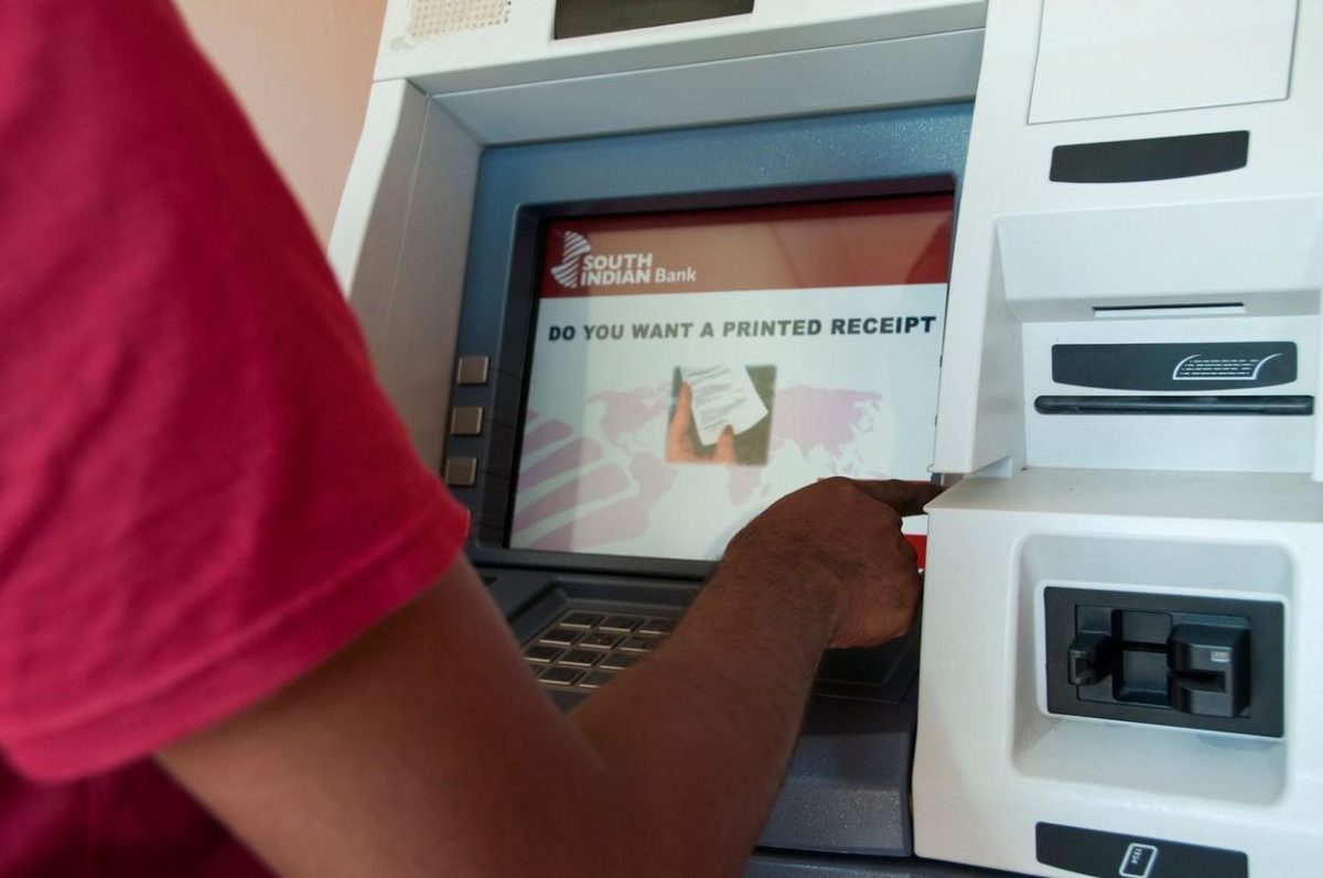 Primul ATM care distribuie monede de aur a fost inaugurat în India