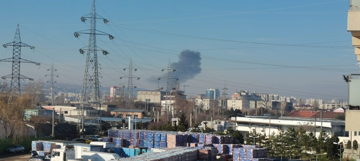 Incendiu în municipiul Iași. Pompierii intervin la o sala de fitness din Galata – FOTO, VIDEO