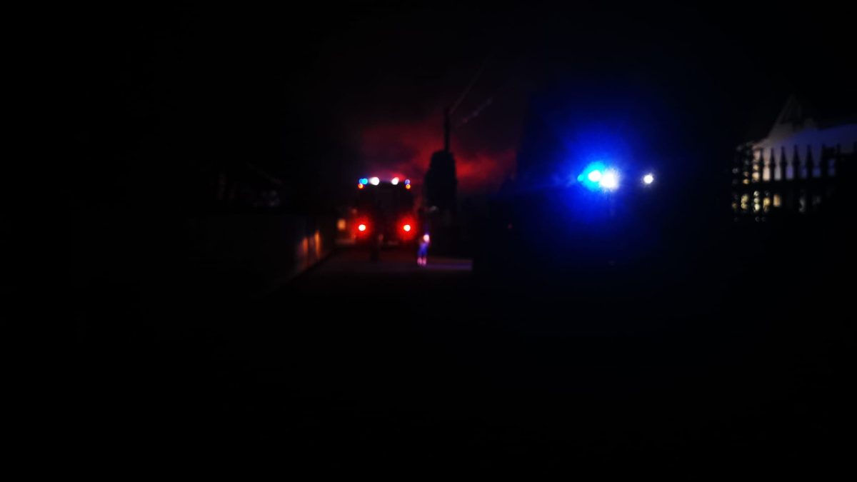 Incendiu în localitatea Valea Adâncă. Un bărbat de 60 ani, găsit carbonizat într-o anexă – FOTO