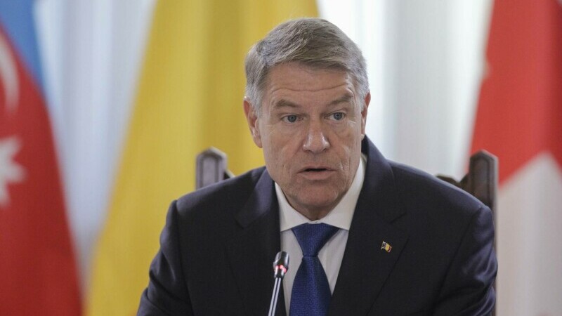 Klaus Iohannis a promulgat legea care stabileşte parametrii monitorizării traficului rutier