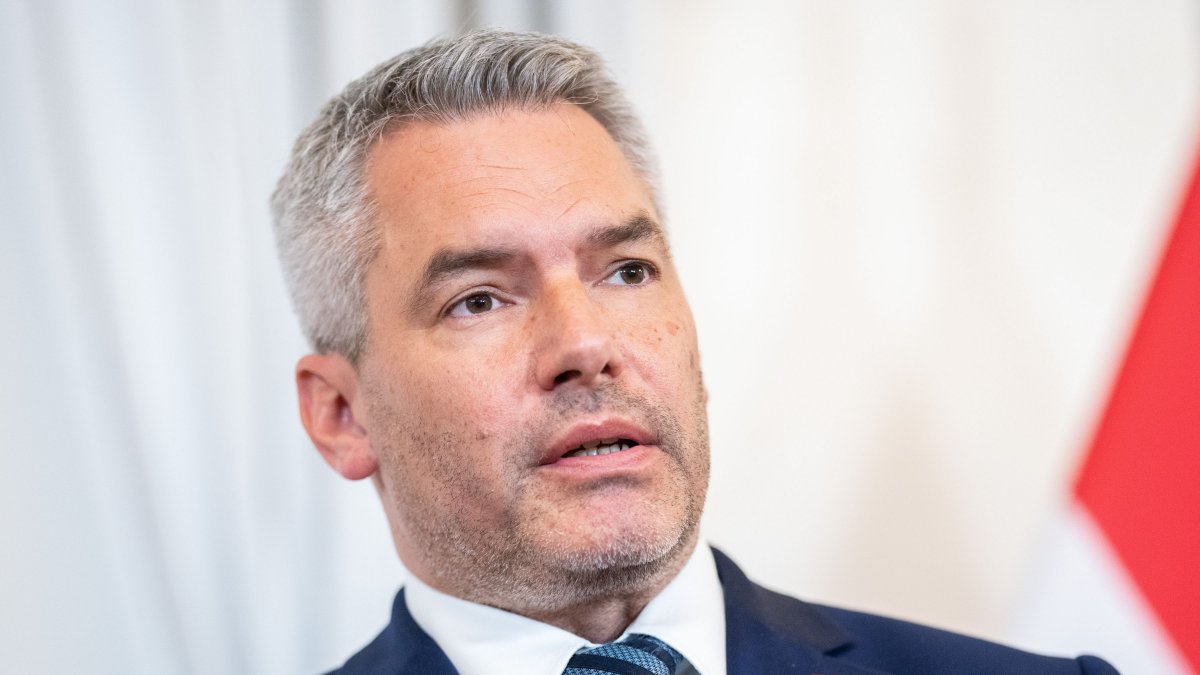 Cancelarul Austriei a vorbit cu preşedintele României Klaus Iohannis. Ce decizii s-au luat