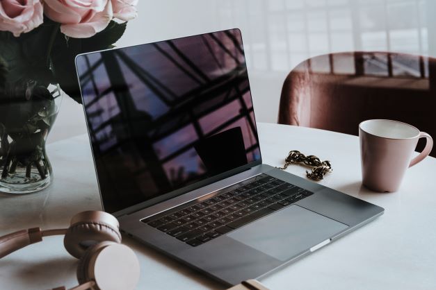 Laptopuri Macbook refurbished testate, verificate și cu garanție 12 luni