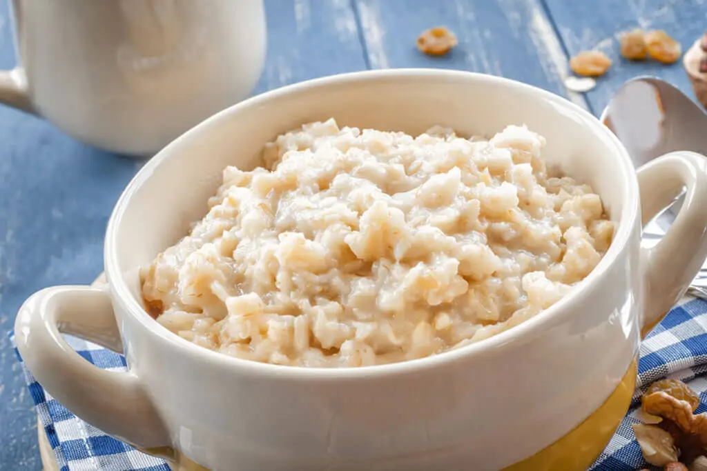 Ovăz calorii. Modul în care pot fi pregătite cerealele