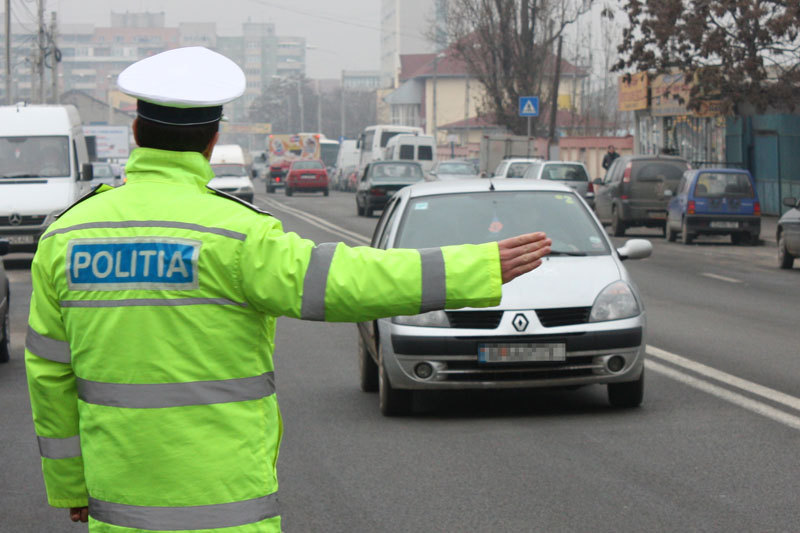 Atenție, ieșeni! Polițiștii transmit care sunt situațiile de evitat în apropierea Crăciunului