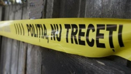 Un tată bețiv și-a înjunghiat mortal fiul în vârstă de 14 ani