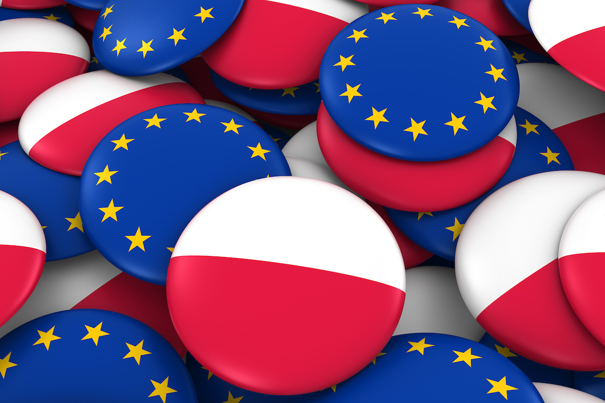 Reforme în sistemul judiciar în Polonia. Guvernul vrea să obţină fondurile europene din PNRR