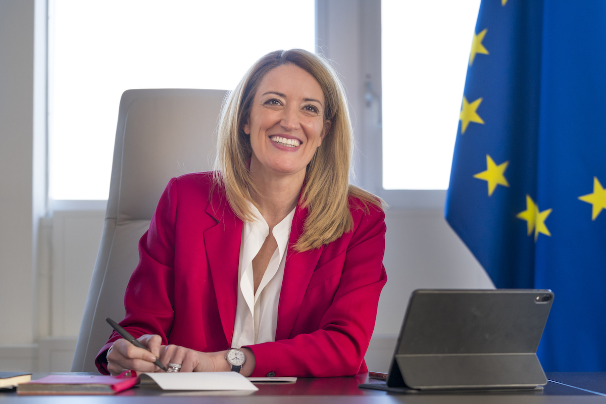 Roberta Metsola, vizită în România. Președintele Parlamentului European se va întâlni cu Klaus Iohannis și Nicolae Ciucă