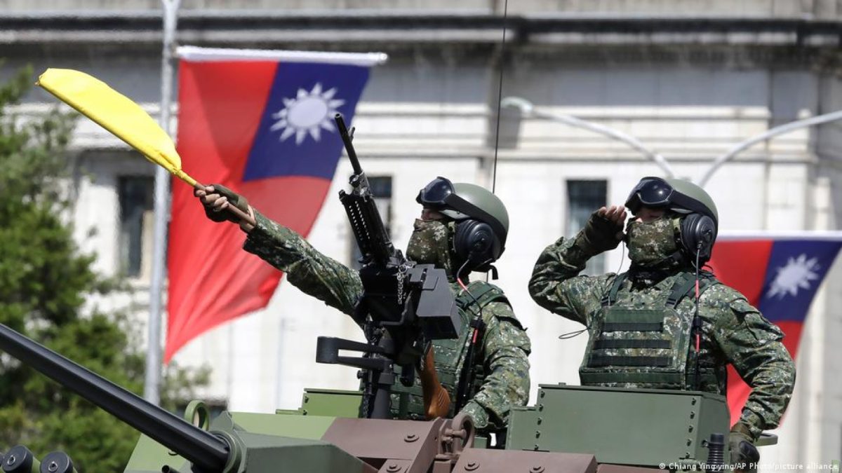 Taiwanul îşi va extinde serviciul militar obligatoriu la un an, după ameninţările armatei chineze asupra insulei