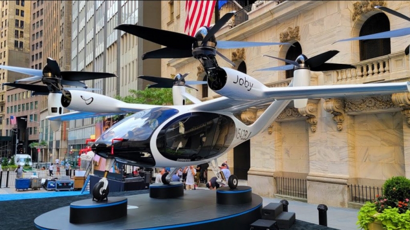Taxiurile aeriene electrice ar putea schimba viitorul: ‘eVTOL-urile ar trebui să vă înlocuiască maşina personală’