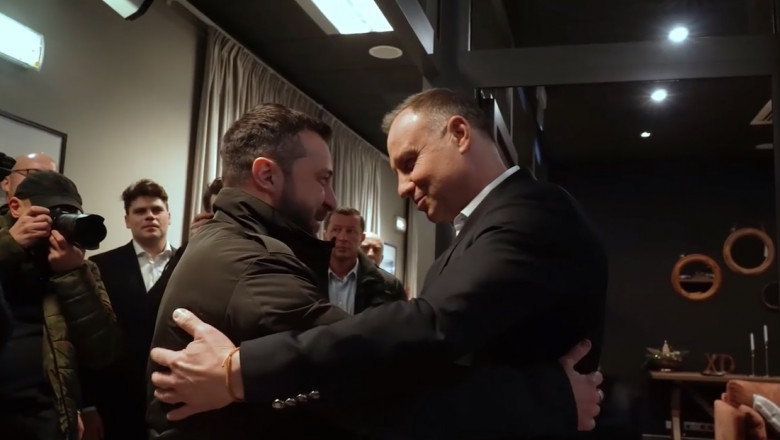 Volodimir Zelenski s-a întâlnit cu preşedintele Poloniei, Andrzej Duda. Ce a discutat preşedintele ucrainean cu omologul sau