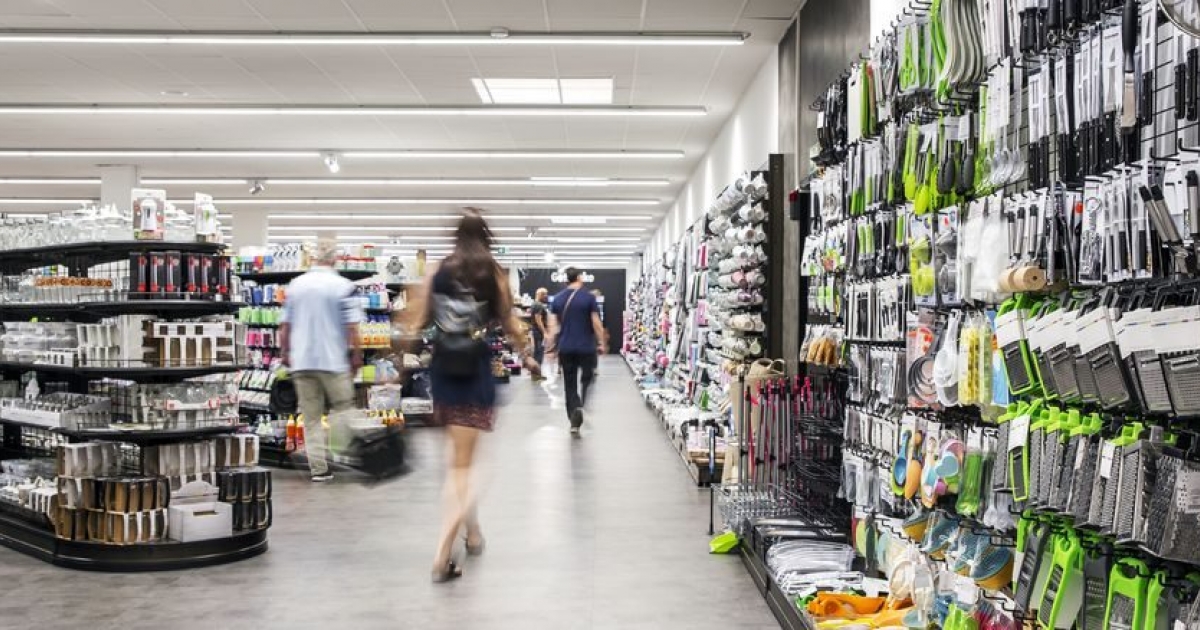Acest cunoscut lanț de magazine nu mai acceptă plata cash
