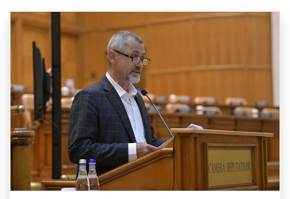 Soția deputatului Dumitru Focșa anunță că își retrage plângerea după excluderea soțului ei din AUR