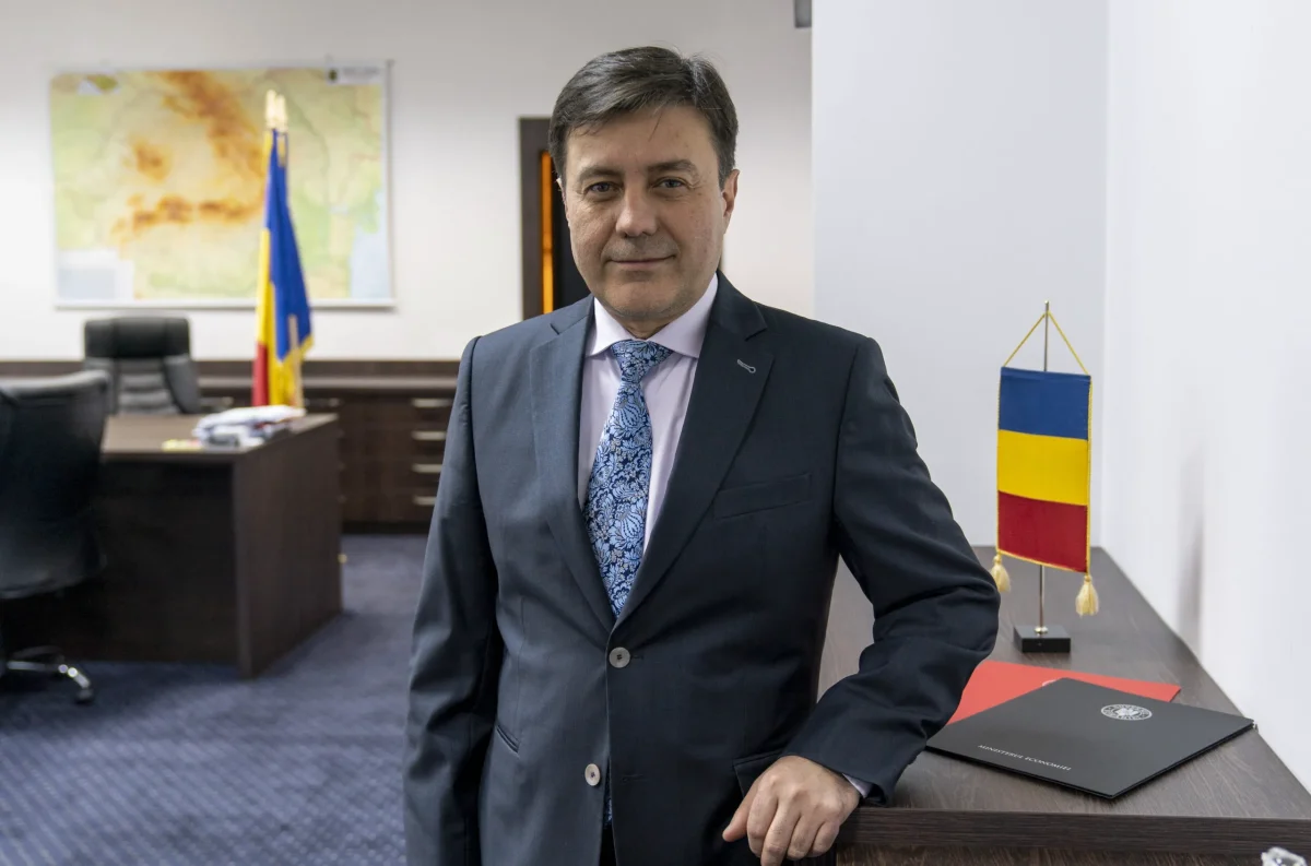 România își extinde producția de armanent. Ministrul Economiei, Florin Spătaru: „Scopul nu este asigurarea acestei muniţii pentru războiul din Ucraina”