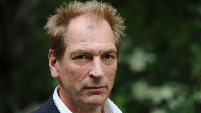Autoritățile din California nu i-au dat de urmă lui Julian Sands. Actorul a dispărut în munți acum 12 zile