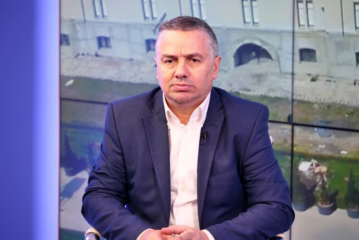 Petru Movilă, preşedintele PMP Iaşi: „Au furat din banii românilor!”