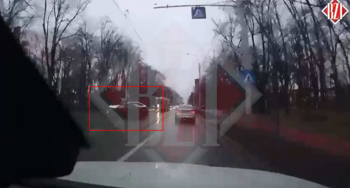 Momentul producerii accidentului din Copou, unde două autoturisme au fost avariate grav – VIDEO