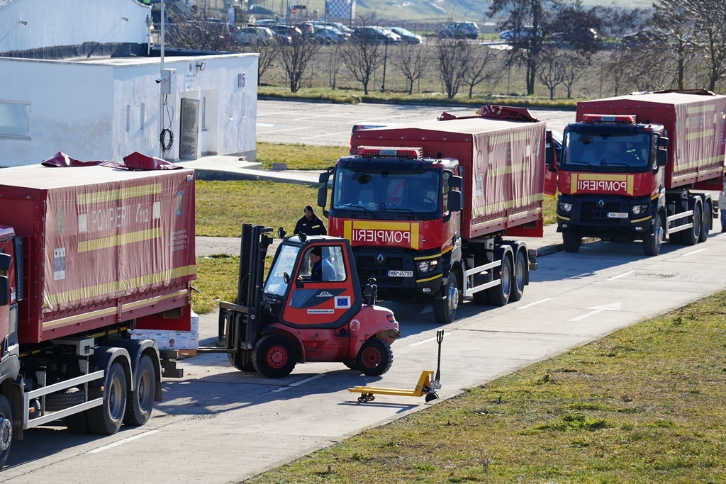 Primul ajutor umanitar din SUA transportat prin hub-ul românesc: 30 de camioane vor ajunge în Ucraina