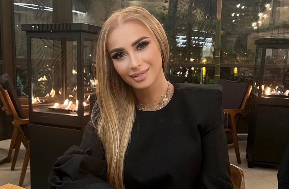 Anamaria Prodan are un nou iubit pe care l-a prezentat deja copiilor. De ce a păstrat impresara numele Reghecampf