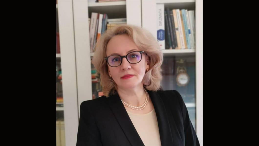 Un cunoscut avocat de la Baroul Iaşi candidează la Curtea Penală Internaţională