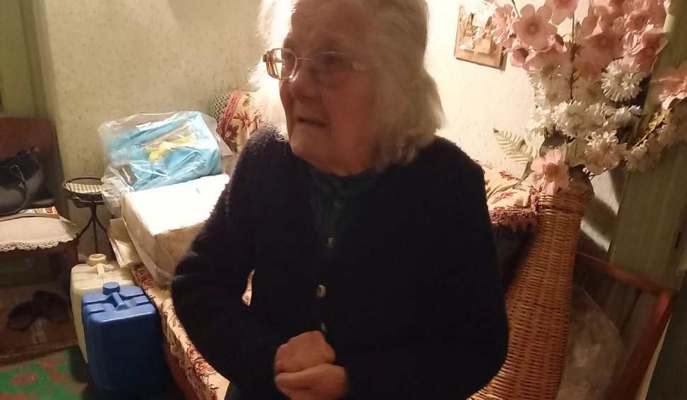 O bătrână din Constanţa a sunat la 112 şi a cerut ajutor pentru că altfel moare de frig în casă