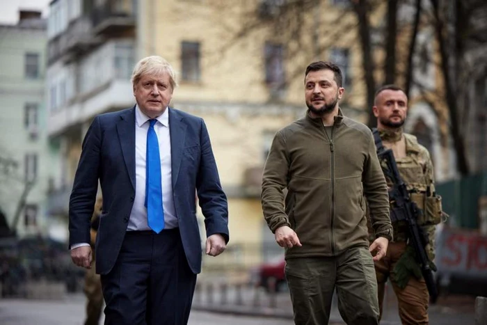 Boris Johnson, o nouă vizită în Ucraina. Președintele Volodimir Zelenski l-a întâmpinat