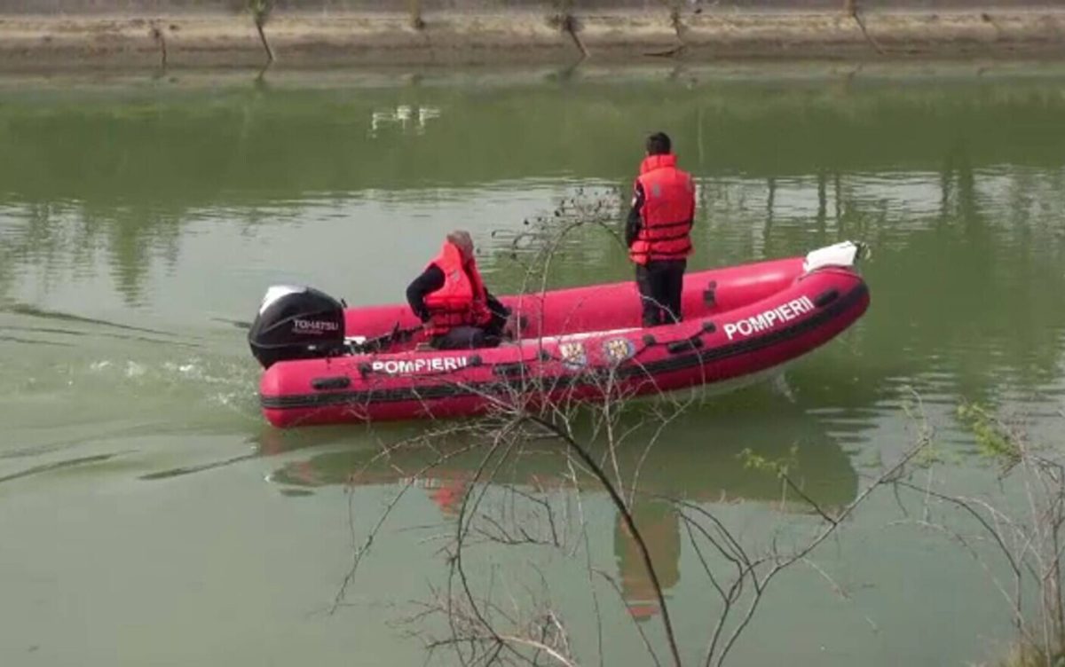 Alertă pe Dunăre! Scafandrii de la ISU caută un bărbat care a dispărut de patru zile