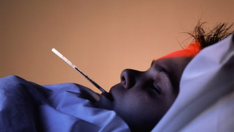 România, la un pas de epidemie de gripă. S-a înregistrat o creștere accelerată a numărului de viroze respiratorii